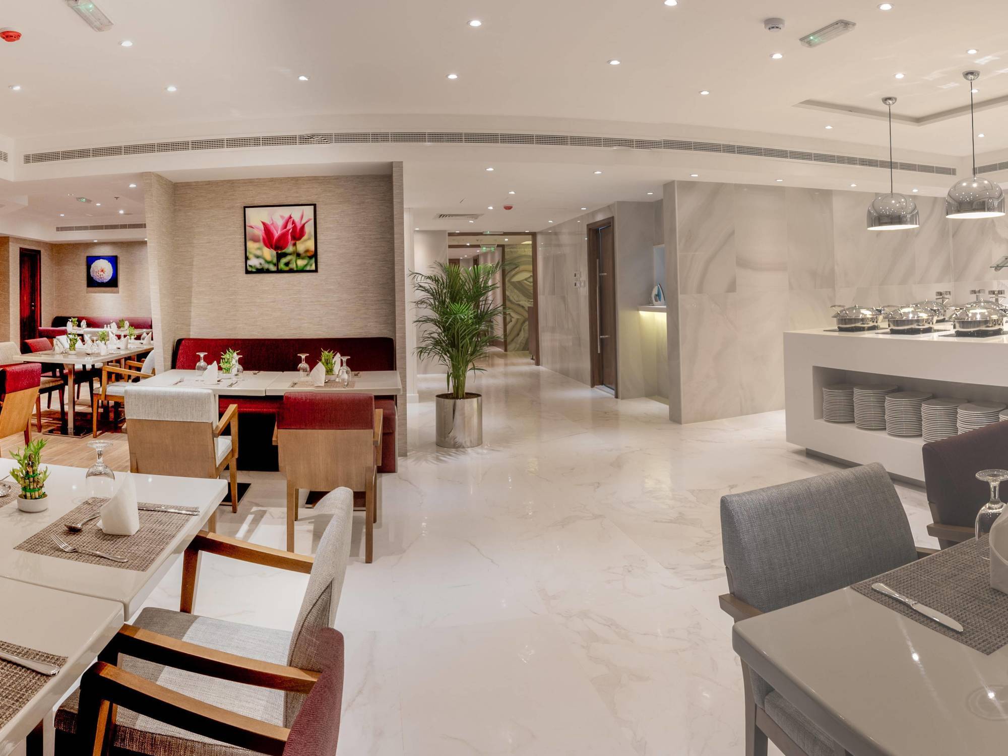 Hawthorn Extended Stay By Wyndham Abu Dhabi City Center Hotel Abu Dhabi